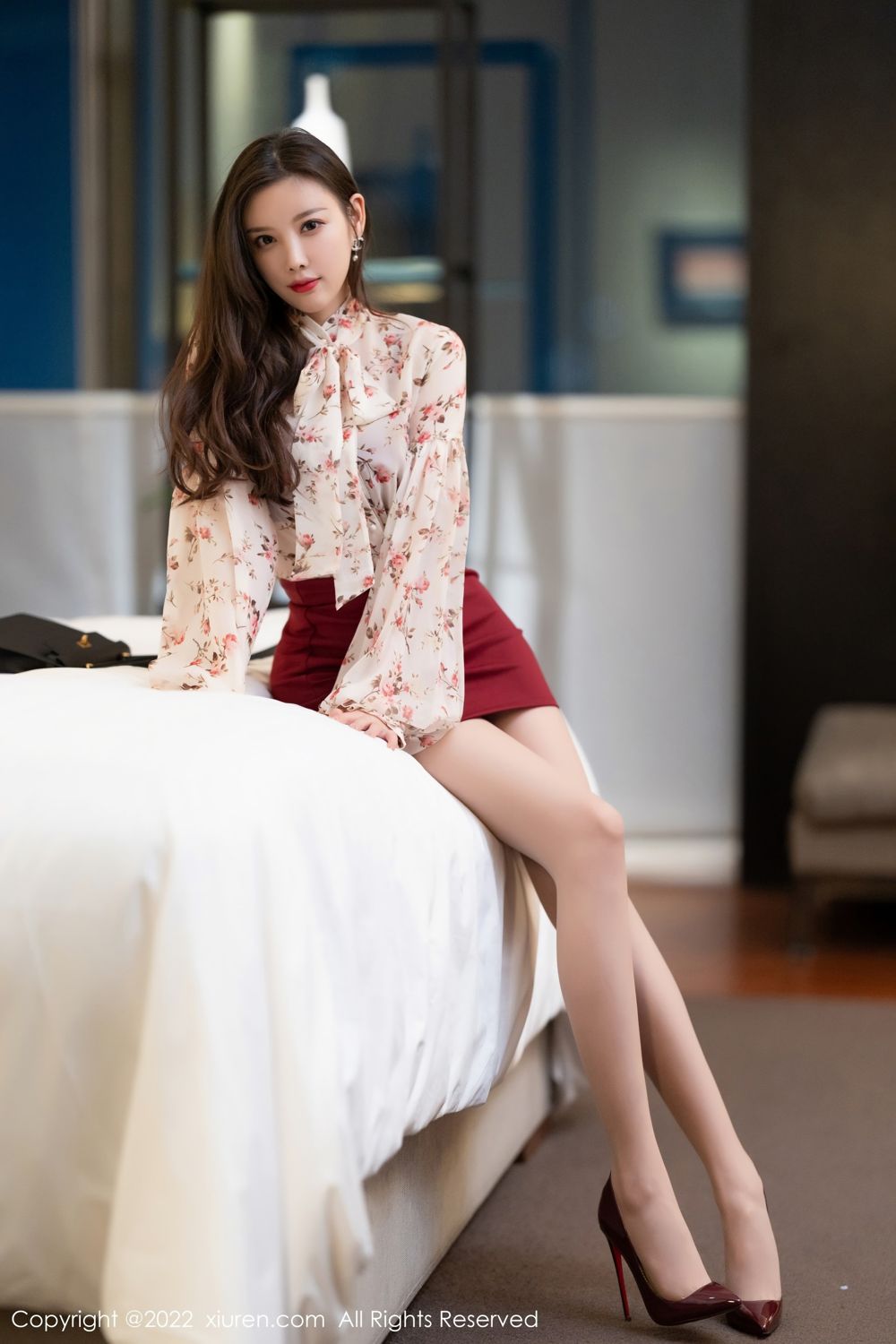《秀人网 杨晨晨 内衣写真 No.4892》第4张,模特杨晨晨,秀人网,内衣主题,全套76张