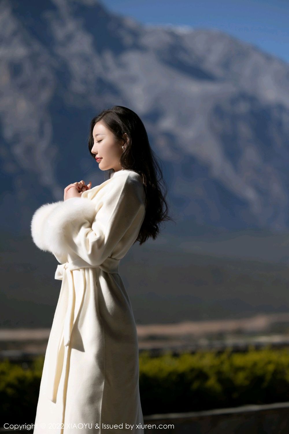 《语画界 杨晨晨 制服写真 VOL.772》第3张，模特杨晨晨，语画界，制服主题，全套75张