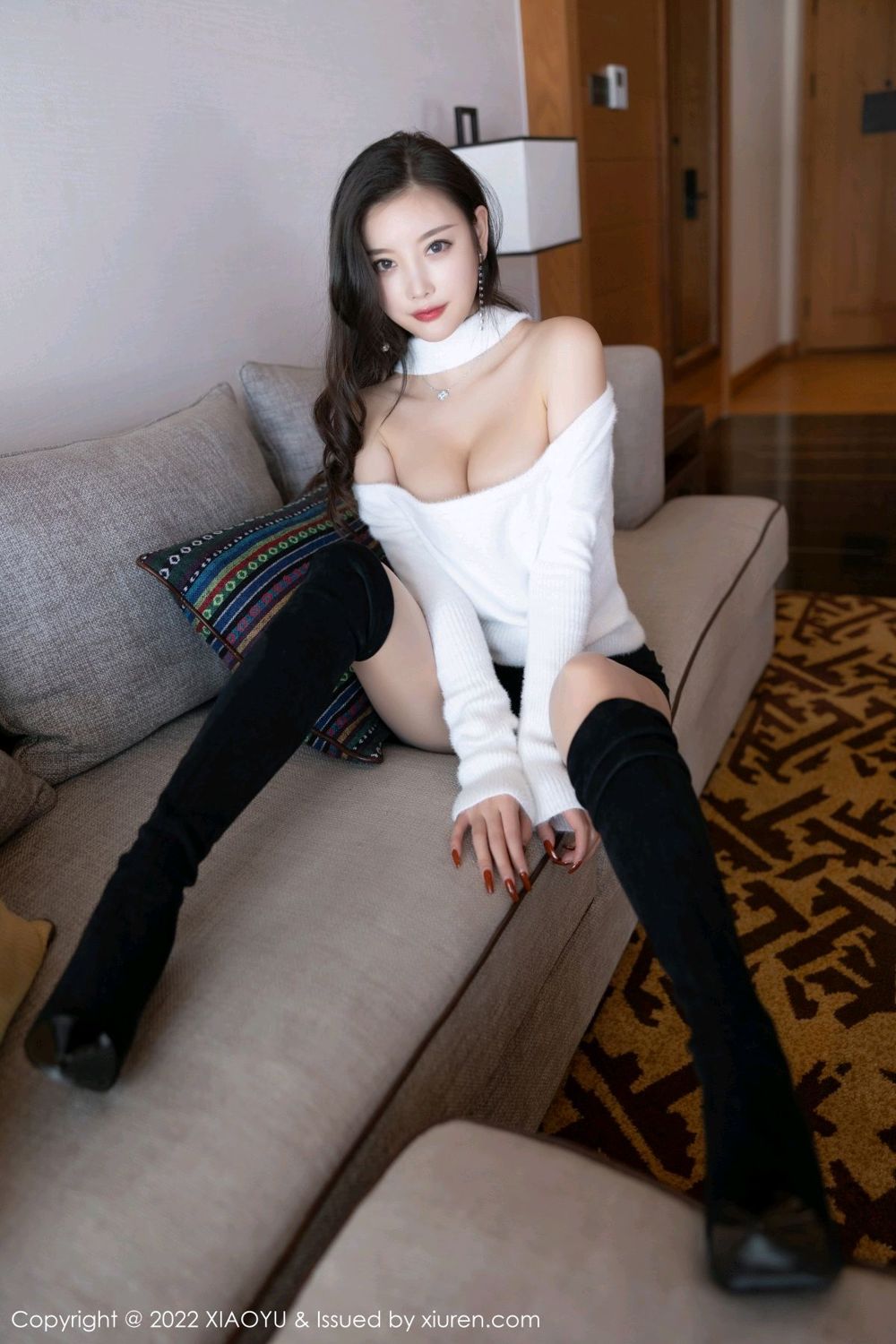 《语画界 杨晨晨 制服写真 VOL.772》第30张，模特杨晨晨，语画界，制服主题，全套75张
