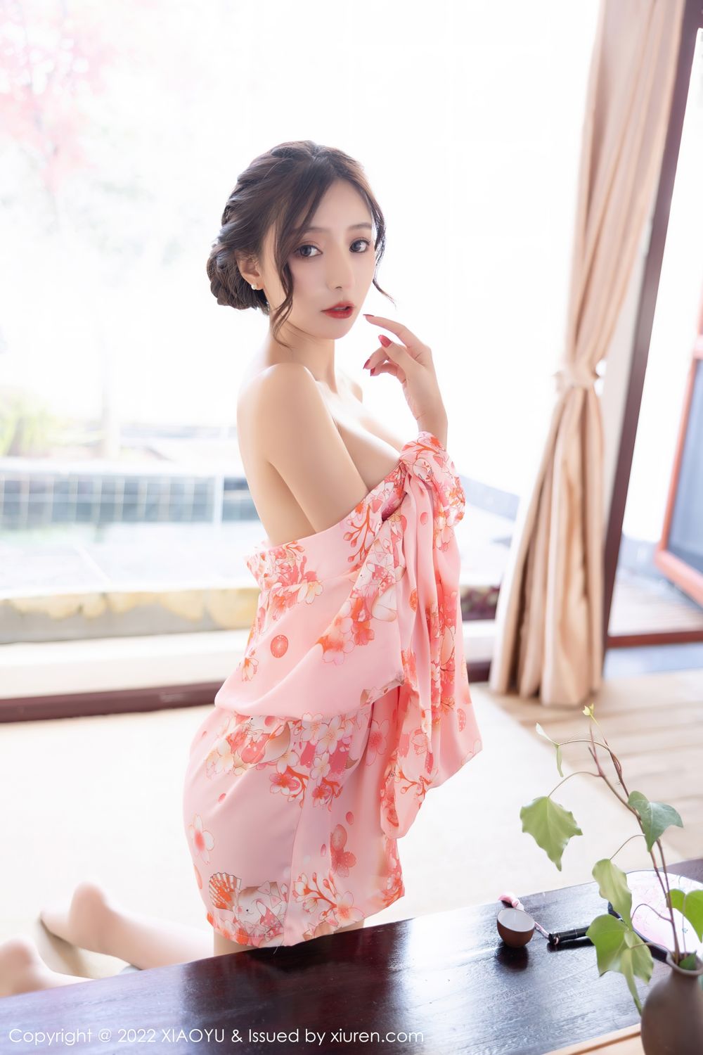 《秀人网 王馨瑶(Yanni) 湿身写真 No.4879》第51张,模特王馨瑶(Yanni),秀人网,湿身主题,全套71张