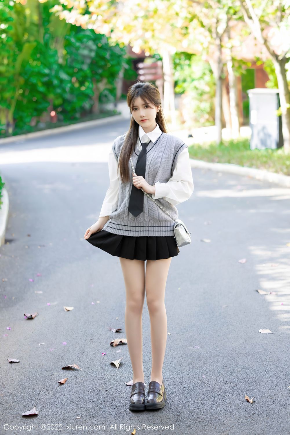 《秀人网 美桃酱(Mei Tao Jiang) 黑丝写真 No.4896》第11张,模特美桃酱(Mei Tao Jiang),秀人网,黑丝主题,全套52张