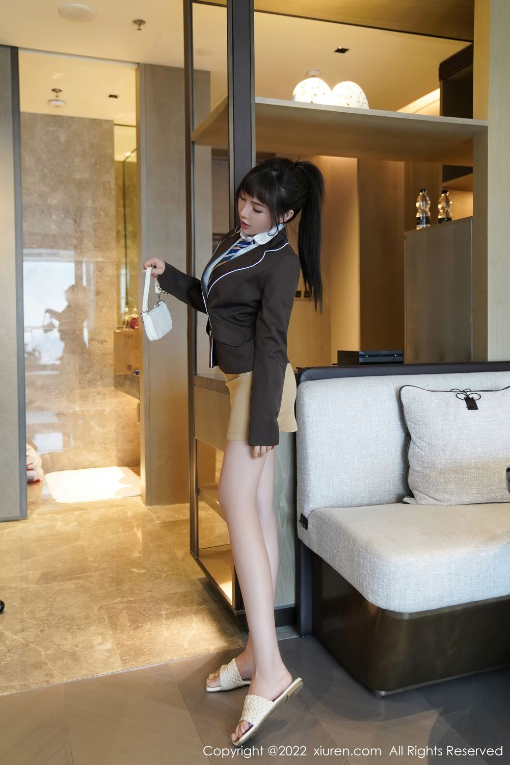 《秀人网 萌汉药baby 内衣写真 No.4937》第2张,模特萌汉药baby,秀人网,内衣主题,全套51张