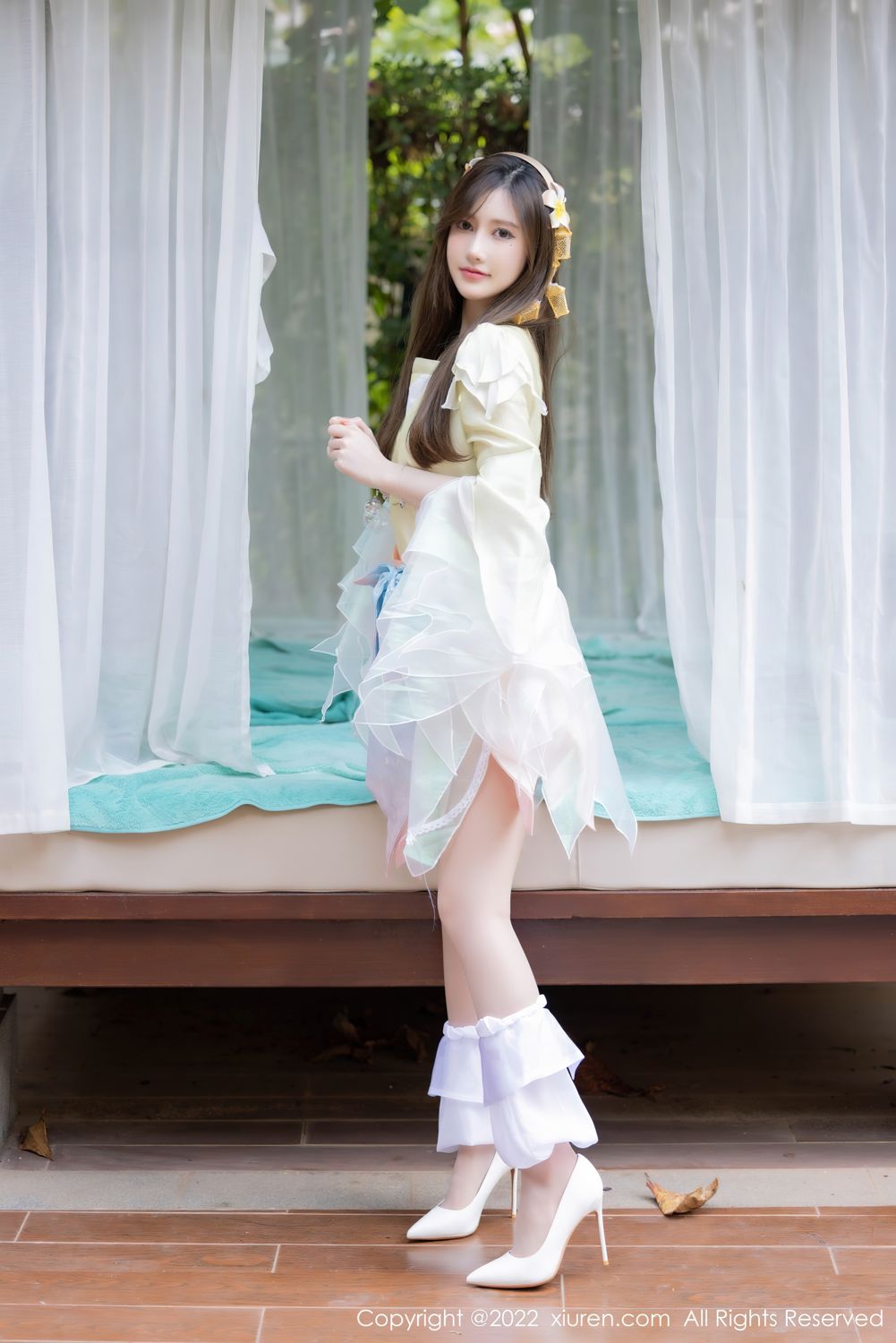 《秀人网 可乐Vicky 美腿写真 No.4948》第35张，模特可乐Vicky，秀人网，美腿主题，全套51张