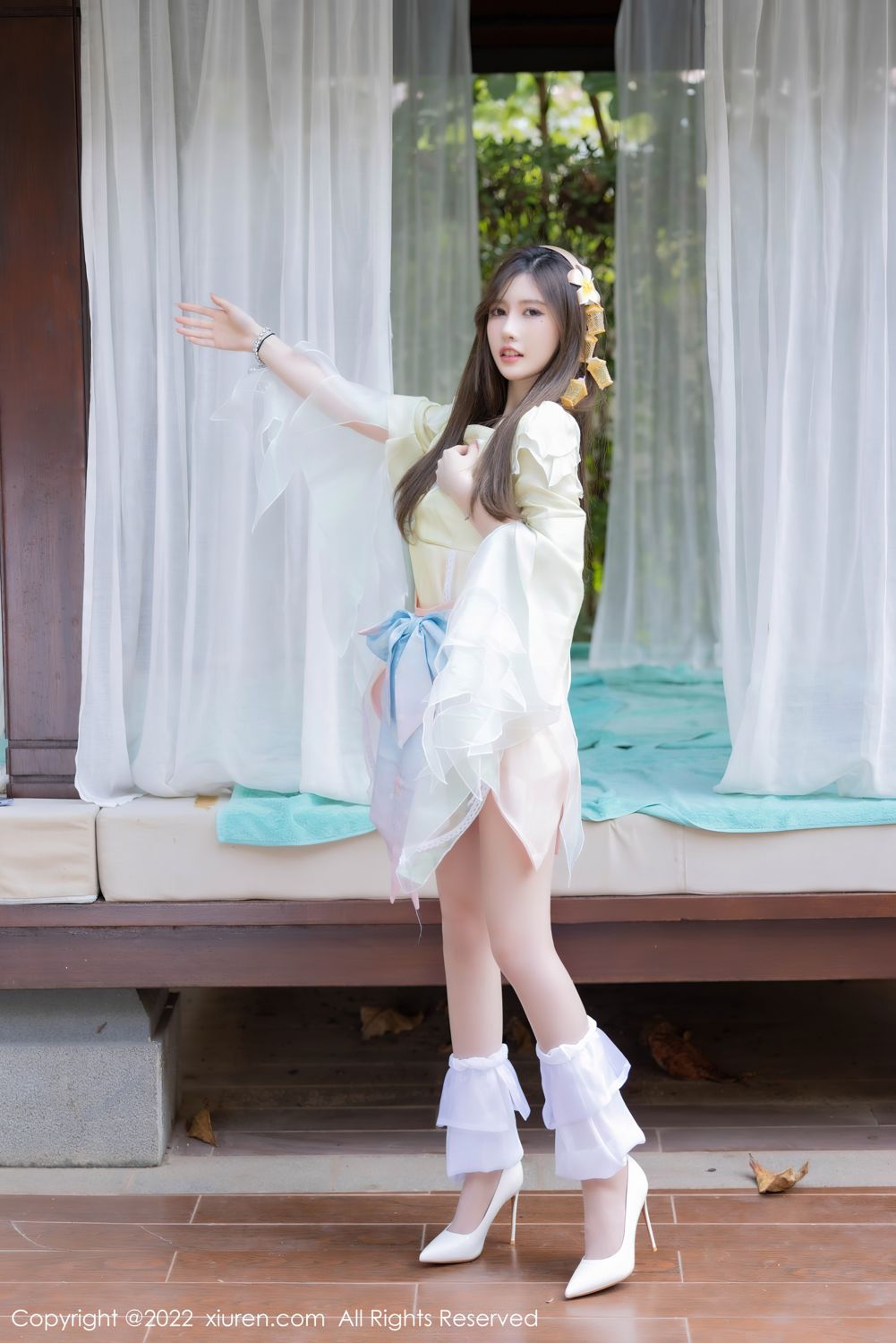 《秀人网 可乐Vicky 美腿写真 No.4948》第38张，模特可乐Vicky，秀人网，美腿主题，全套51张