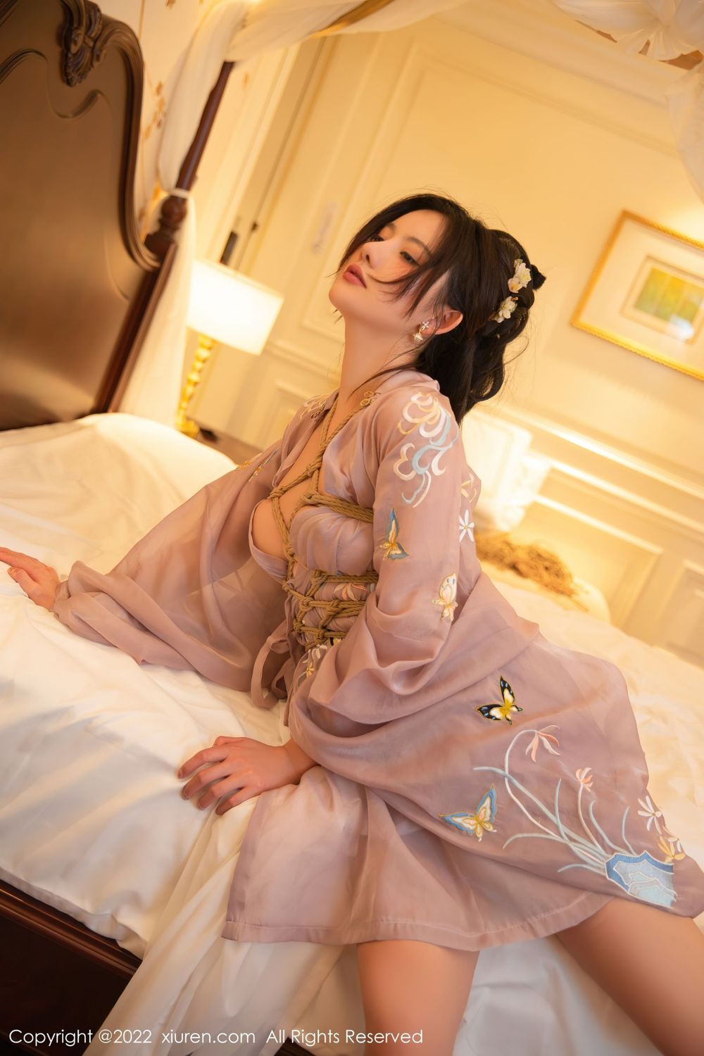 《秀人网 小九月(Xiao Jiu Yue) 性感写真 No.4945》第28张，模特小九月(Xiao Jiu Yue)，秀人网，性感主题，全套55张