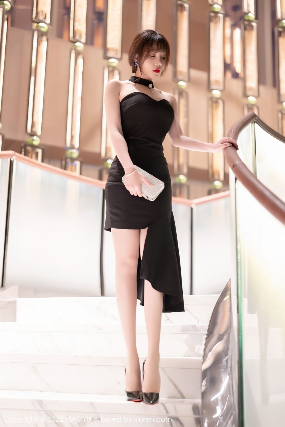 《语画界 芝芝Booty 制服写真 VOL.765》第1张,模特芝芝Booty,语画界,制服主题,全套82张