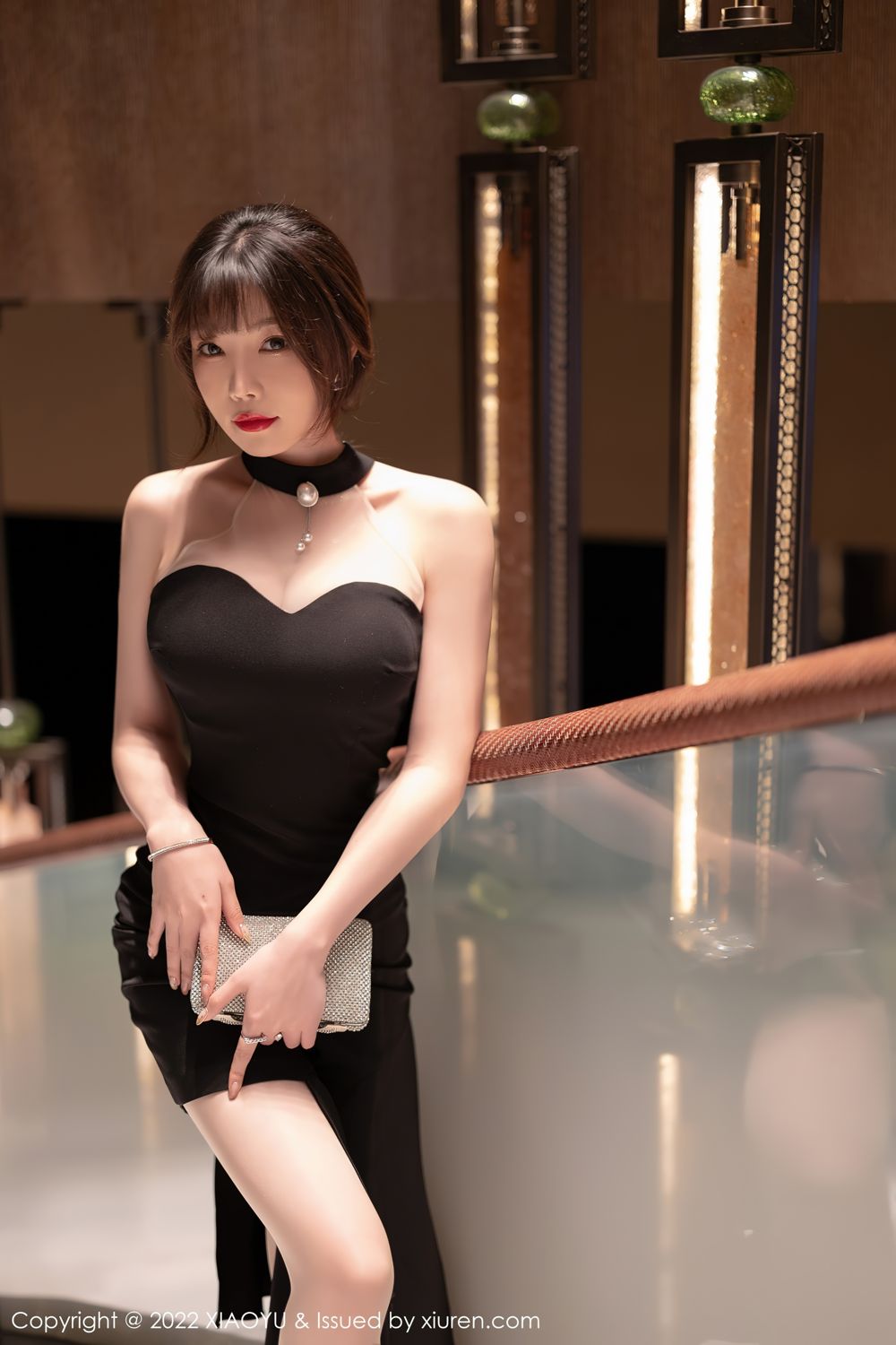 《语画界 芝芝Booty 制服写真 VOL.765》第3张,模特芝芝Booty,语画界,制服主题,全套82张