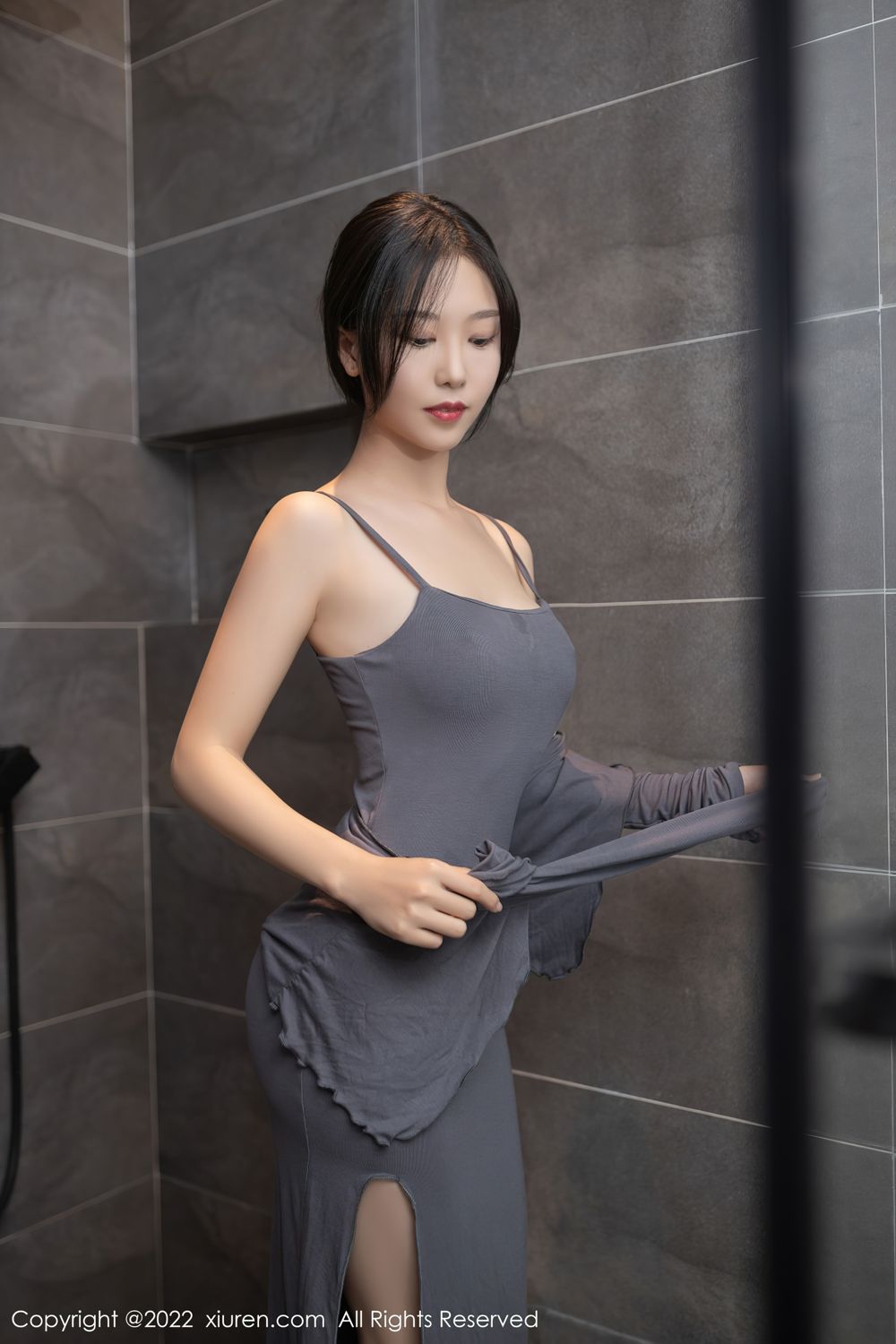 《秀人网 陈若依(抖娘利世)、水稀みり(水稀美里) 浴室写真 No.4938》第23张,模特陈若依(抖娘利世)、水稀みり(水稀美里),秀人网,浴室主题,全套68张