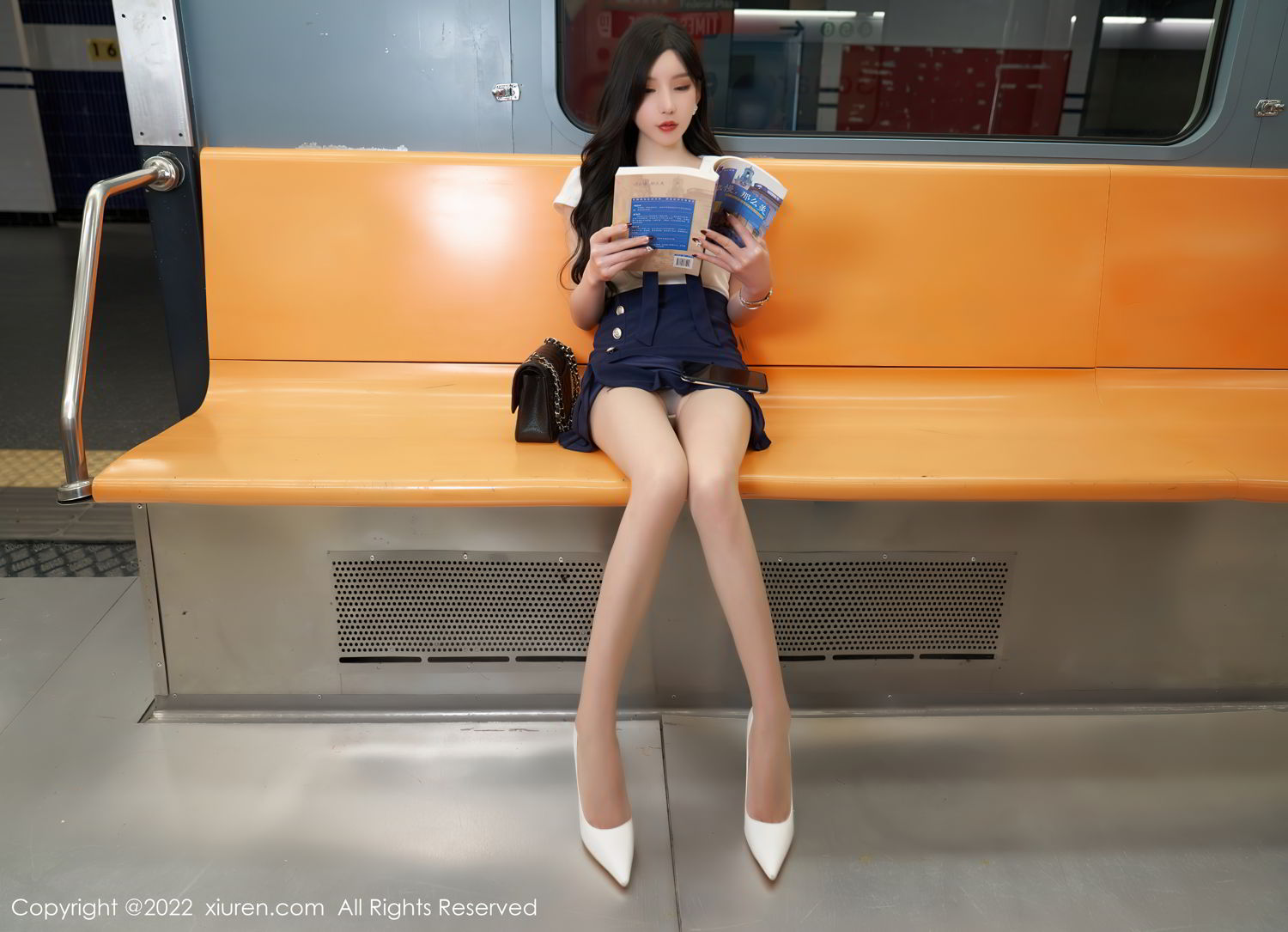 《秀人网 鱼子酱fish(Yu Zi Jiang Fish)、周于希dummy(Dummy Zhou) 黑丝写真 No.4979》第22张,模特鱼子酱fish(Yu Zi Jiang Fish)、周于希dummy(Dummy Zhou),秀人网,黑丝主题,全套79张