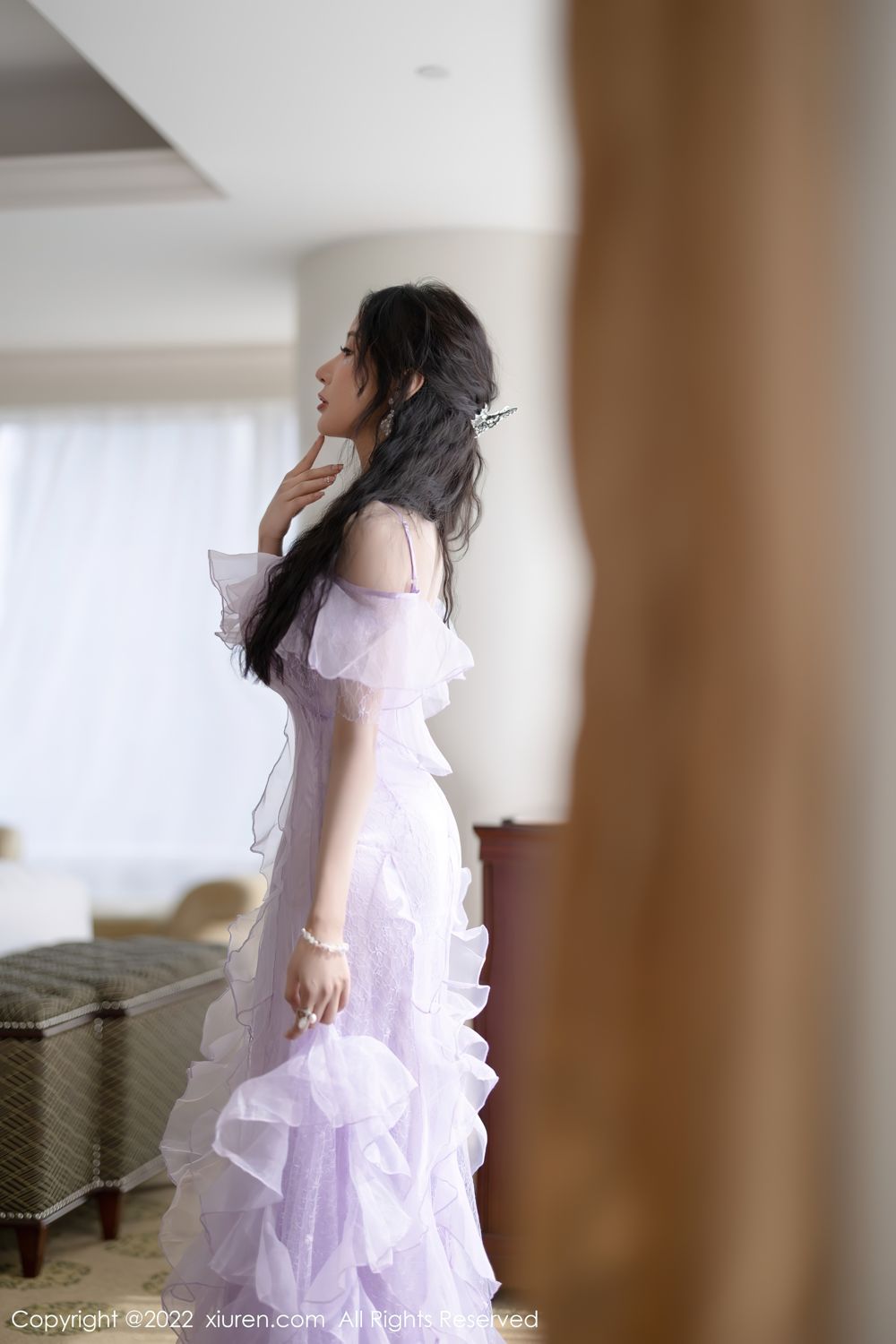 《秀人网 王馨瑶(Yanni) 气质写真 No.4949》第2张,模特王馨瑶(Yanni),秀人网,气质主题,全套100张