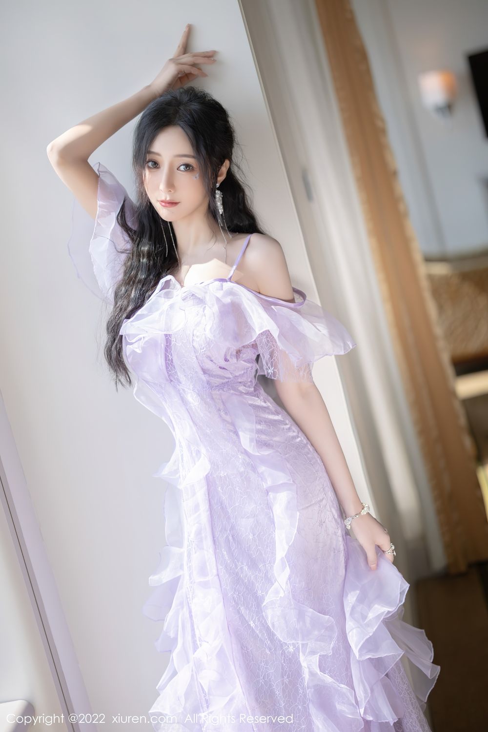 《秀人网 王馨瑶(Yanni) 气质写真 No.4949》第9张,模特王馨瑶(Yanni),秀人网,气质主题,全套100张