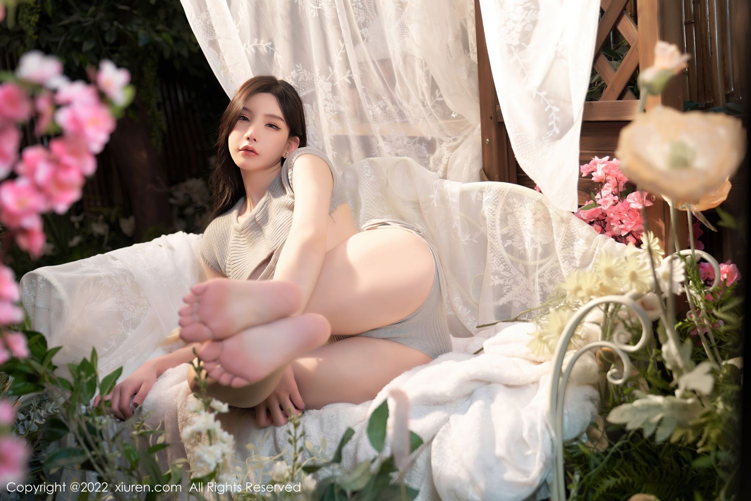 《秀人网 周于希dummy(Dummy Zhou) 高清写真 No.4979》第35张,模特周于希dummy(Dummy Zhou),秀人网,全套72张