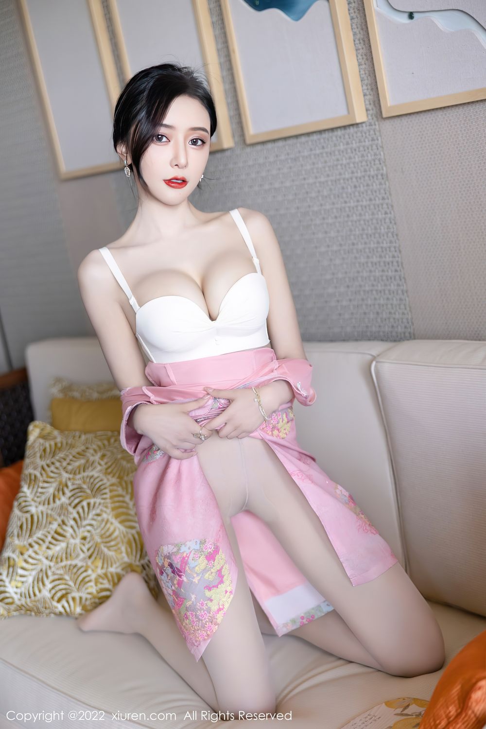 《秀人网 王馨瑶(Yanni) 内衣写真 No.5007》第61张,模特王馨瑶(Yanni),秀人网,内衣主题,全套85张