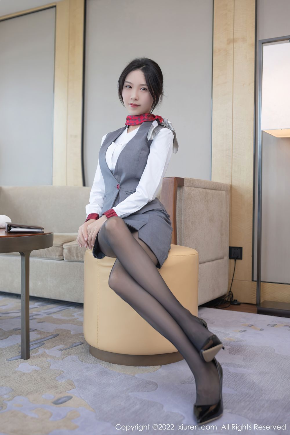 《秀人网 陈若依(抖娘利世) 黑丝写真 No.5027》第14张,模特陈若依(抖娘利世),秀人网,黑丝主题,全套74张