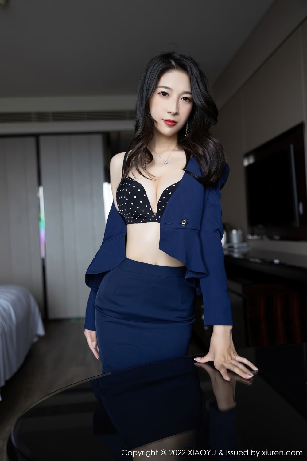 《语画界 林乐一(Lin Le Yi) 制服写真 VOL.793》第26张，模特林乐一(Lin Le Yi)，语画界，制服主题，全套85张