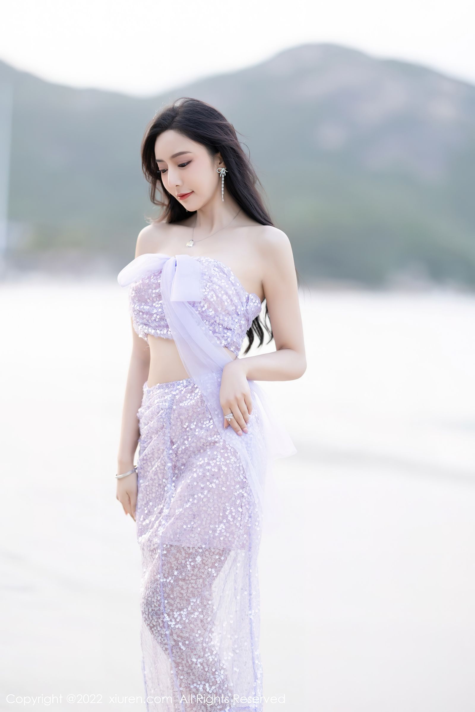 《秀人网 王馨瑶(Yanni) 黑丝写真 No.5161》第1张,模特王馨瑶(Yanni),秀人网,黑丝主题,全套90张