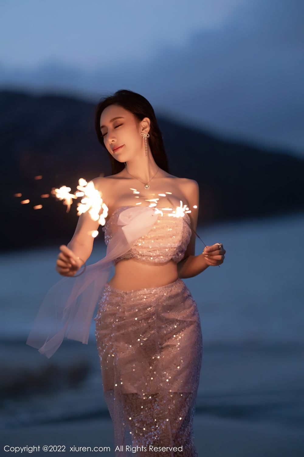 《秀人网 王馨瑶(Yanni) 黑丝写真 No.5161》第20张,模特王馨瑶(Yanni),秀人网,黑丝主题,全套90张
