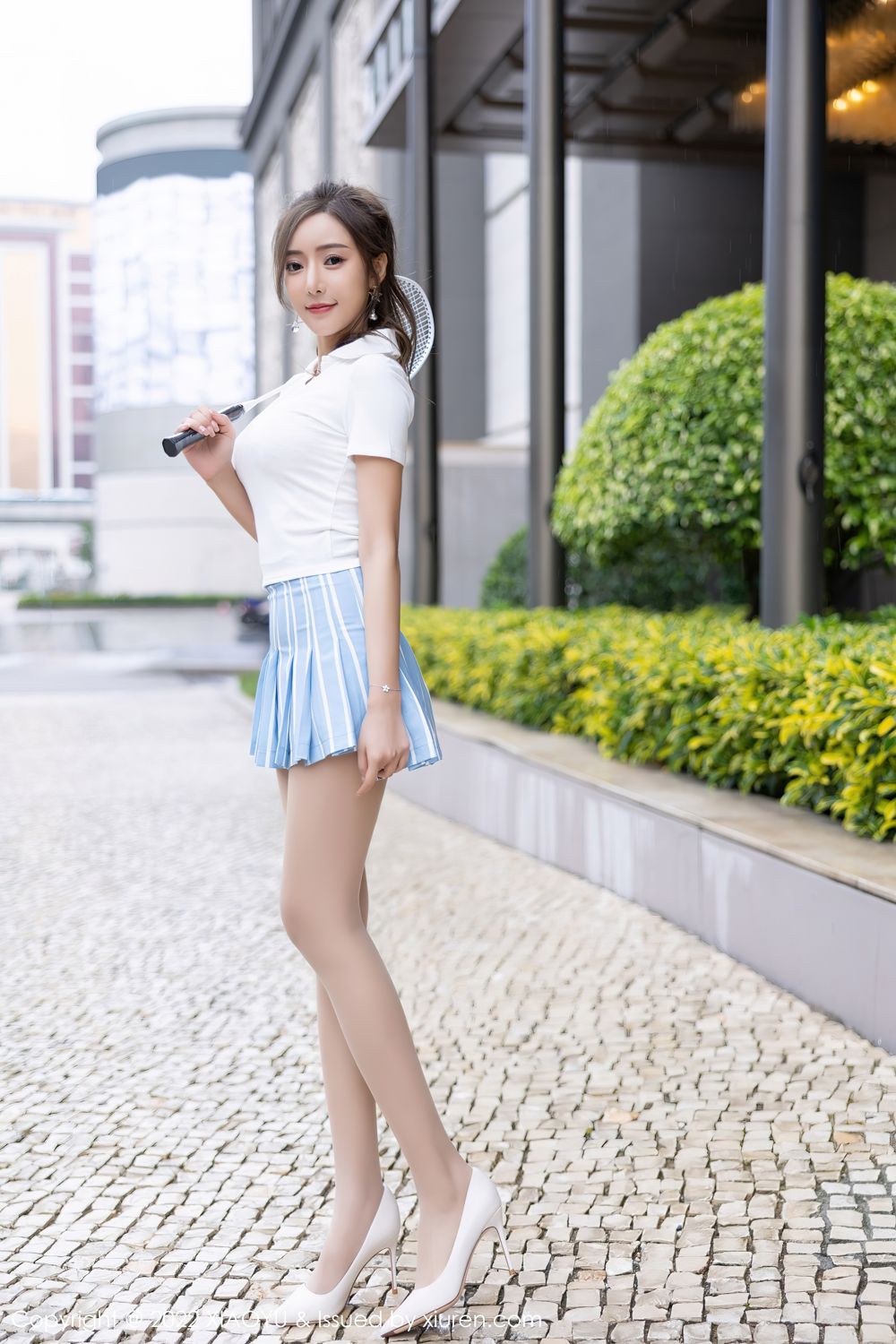 《语画界 王馨瑶(Yanni) 制服写真 VOL.803》第12张,模特王馨瑶(Yanni),语画界,制服主题,全套90张
