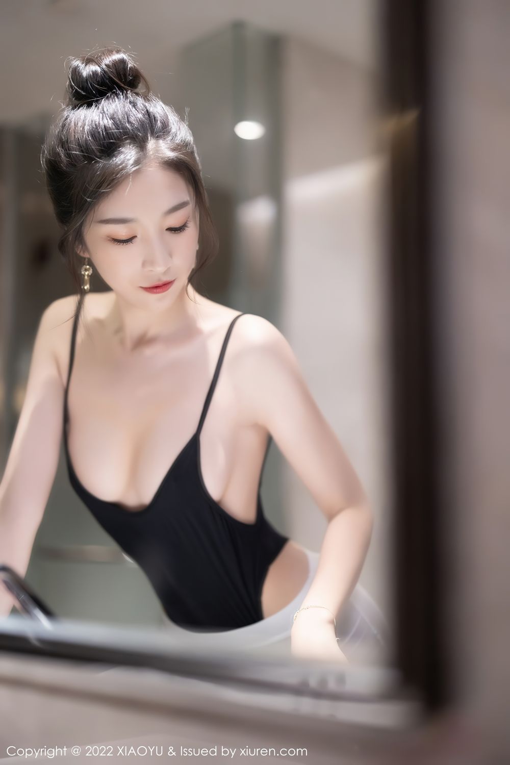 《语画界 林乐一(Lin Le Yi) 制服写真 VOL.804》第35张,模特林乐一(Lin Le Yi),语画界,制服主题,全套81张