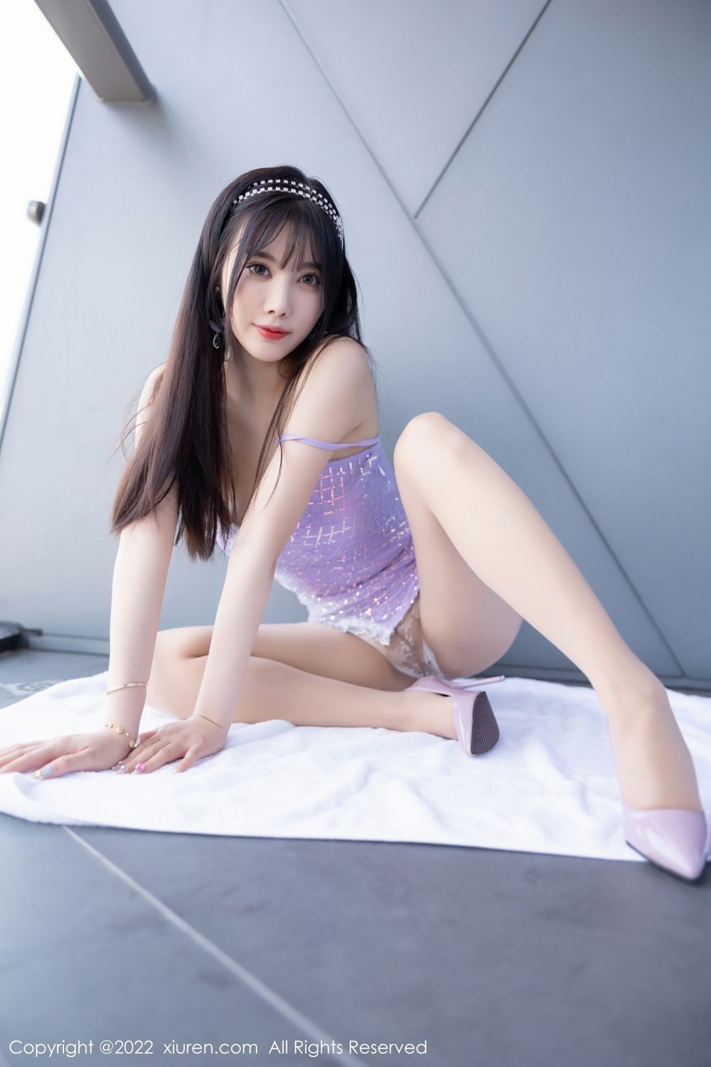 《秀人网 杨晨晨 性感写真 No.5300》第50张,模特杨晨晨,秀人网,性感主题,全套75张