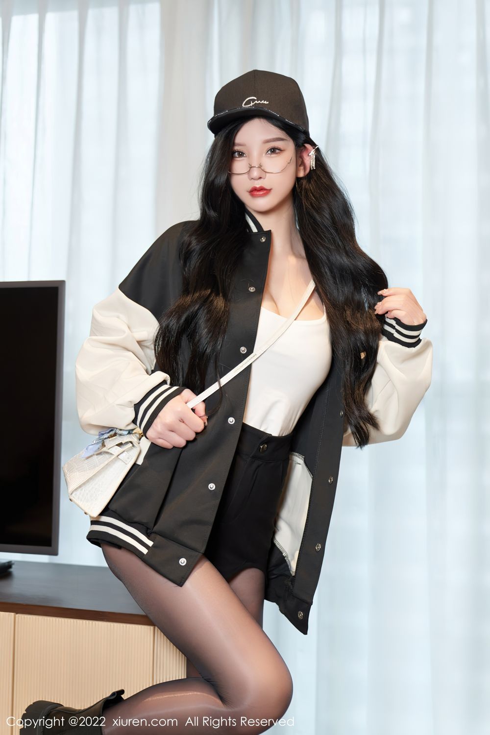 《秀人网 周于希dummy(Dummy Zhou) 黑丝写真 No.5253》第11张,模特周于希dummy(Dummy Zhou),秀人网,黑丝主题,全套69张