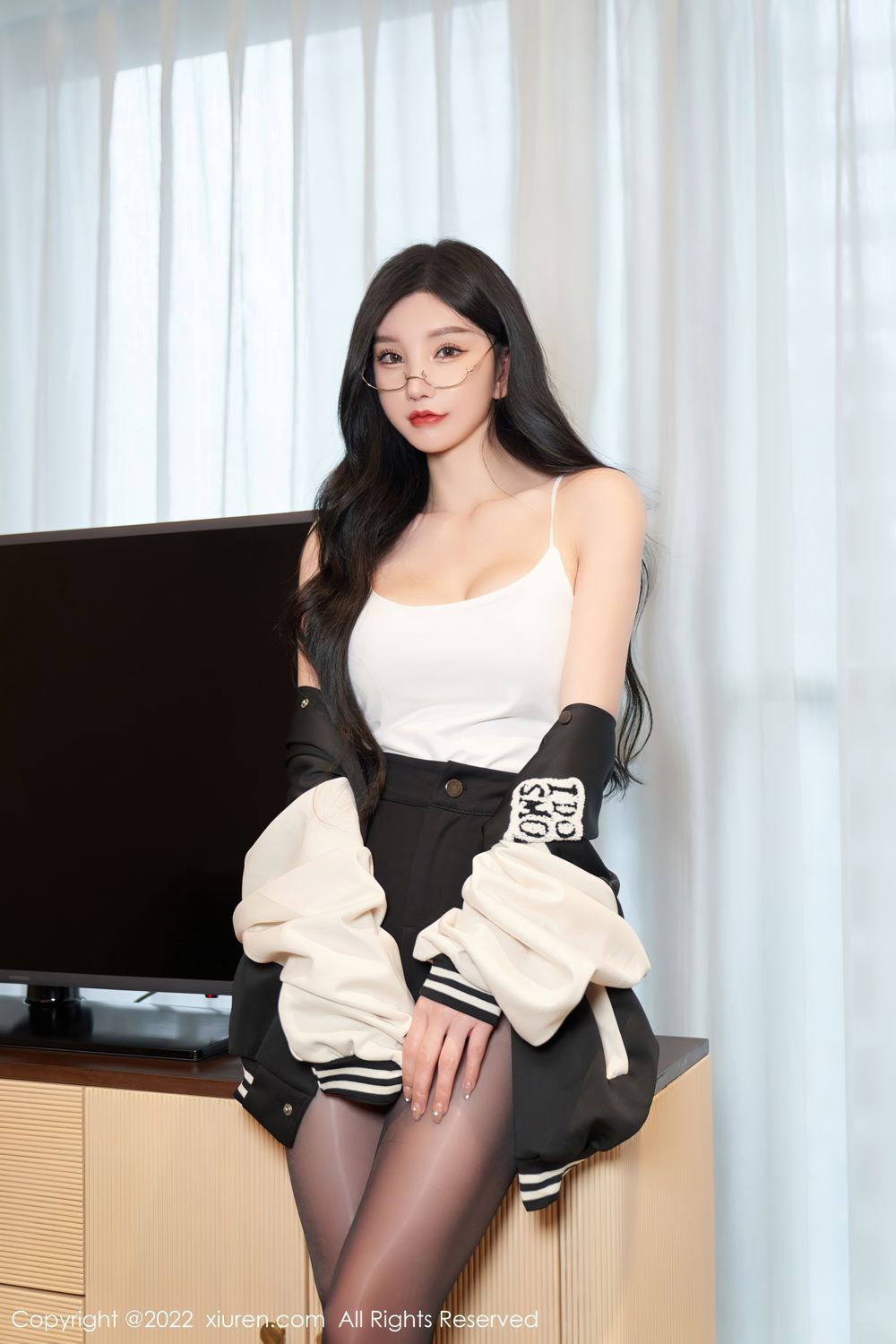 《秀人网 周于希dummy(Dummy Zhou) 黑丝写真 No.5253》第17张,模特周于希dummy(Dummy Zhou),秀人网,黑丝主题,全套69张