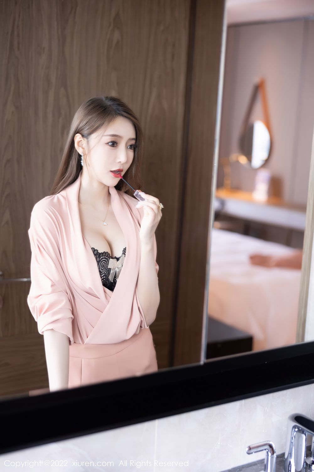 《秀人网 王馨瑶(Yanni) 内衣写真 No.5257》第2张,模特王馨瑶(Yanni),秀人网,内衣主题,全套86张