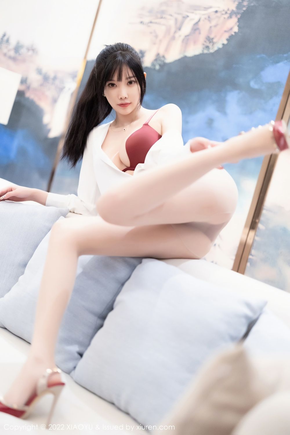 《语画界 杨晨晨 制服写真 VOL.846》第77张,模特杨晨晨,语画界,制服主题,全套85张