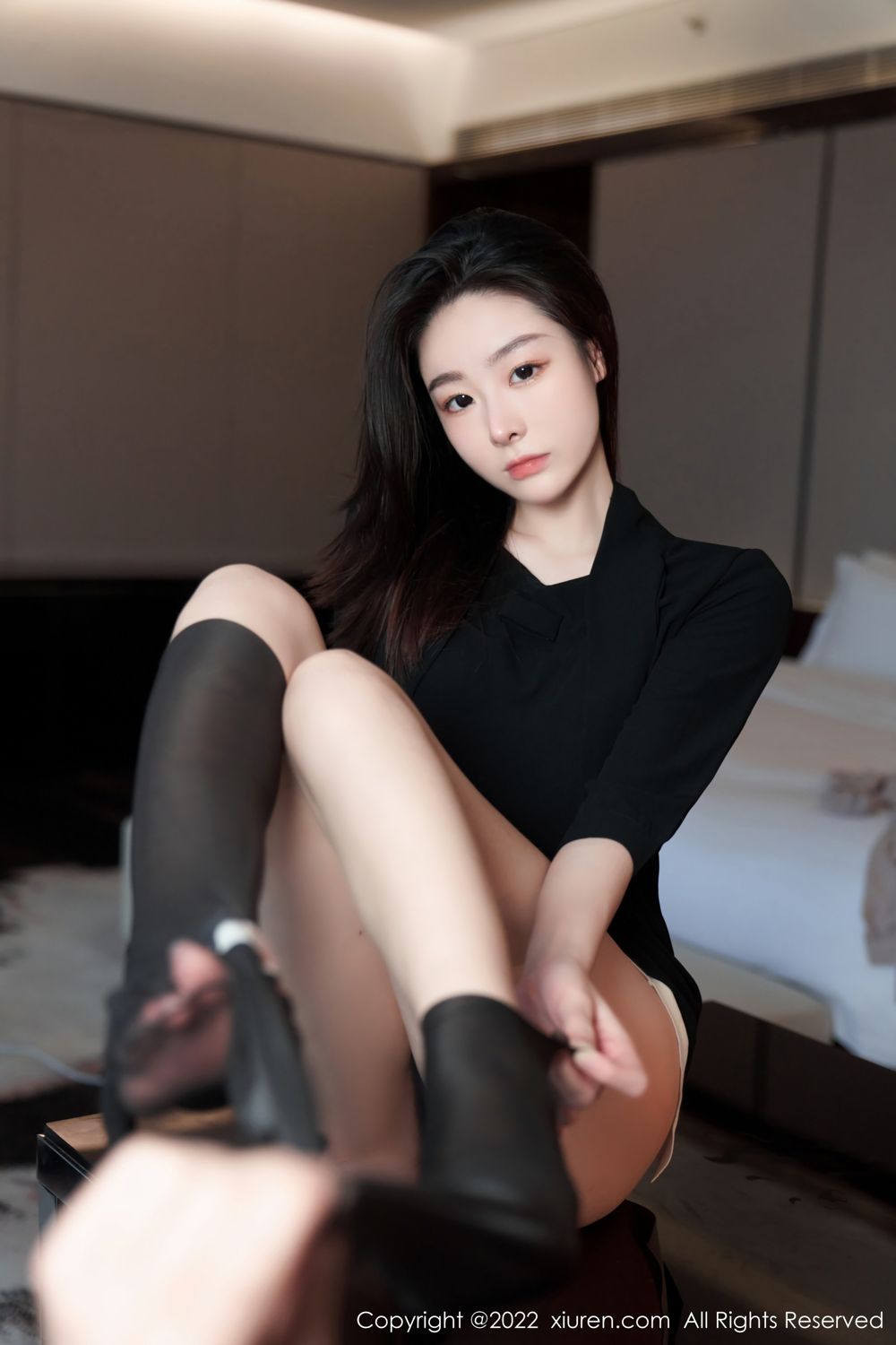 《秀人网 逗逗DouDou 黑丝写真 No.5312》第4张,模特逗逗DouDou,秀人网,黑丝主题,全套90张