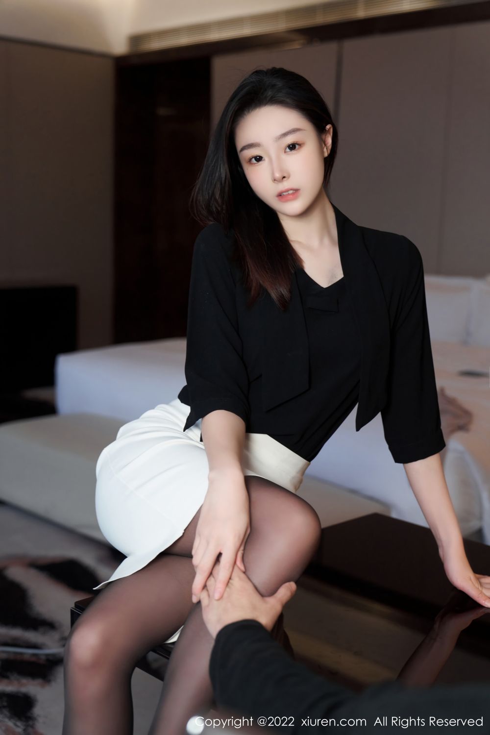 《秀人网 逗逗DouDou 黑丝写真 No.5312》第25张,模特逗逗DouDou,秀人网,黑丝主题,全套90张