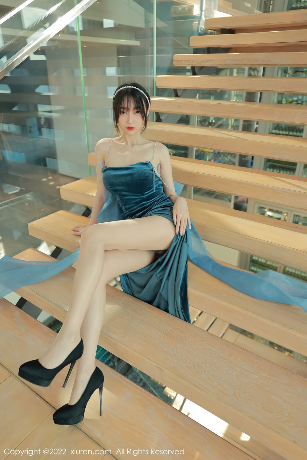 《秀人网 玥儿玥(Yue Er Yue) 性感写真 No.5493》第19张,模特玥儿玥(Yue Er Yue),秀人网,性感主题,全套59张