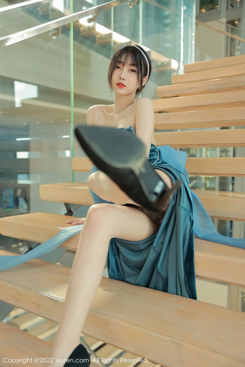 《秀人网 玥儿玥(Yue Er Yue) 性感写真 No.5493》第22张,模特玥儿玥(Yue Er Yue),秀人网,性感主题,全套59张