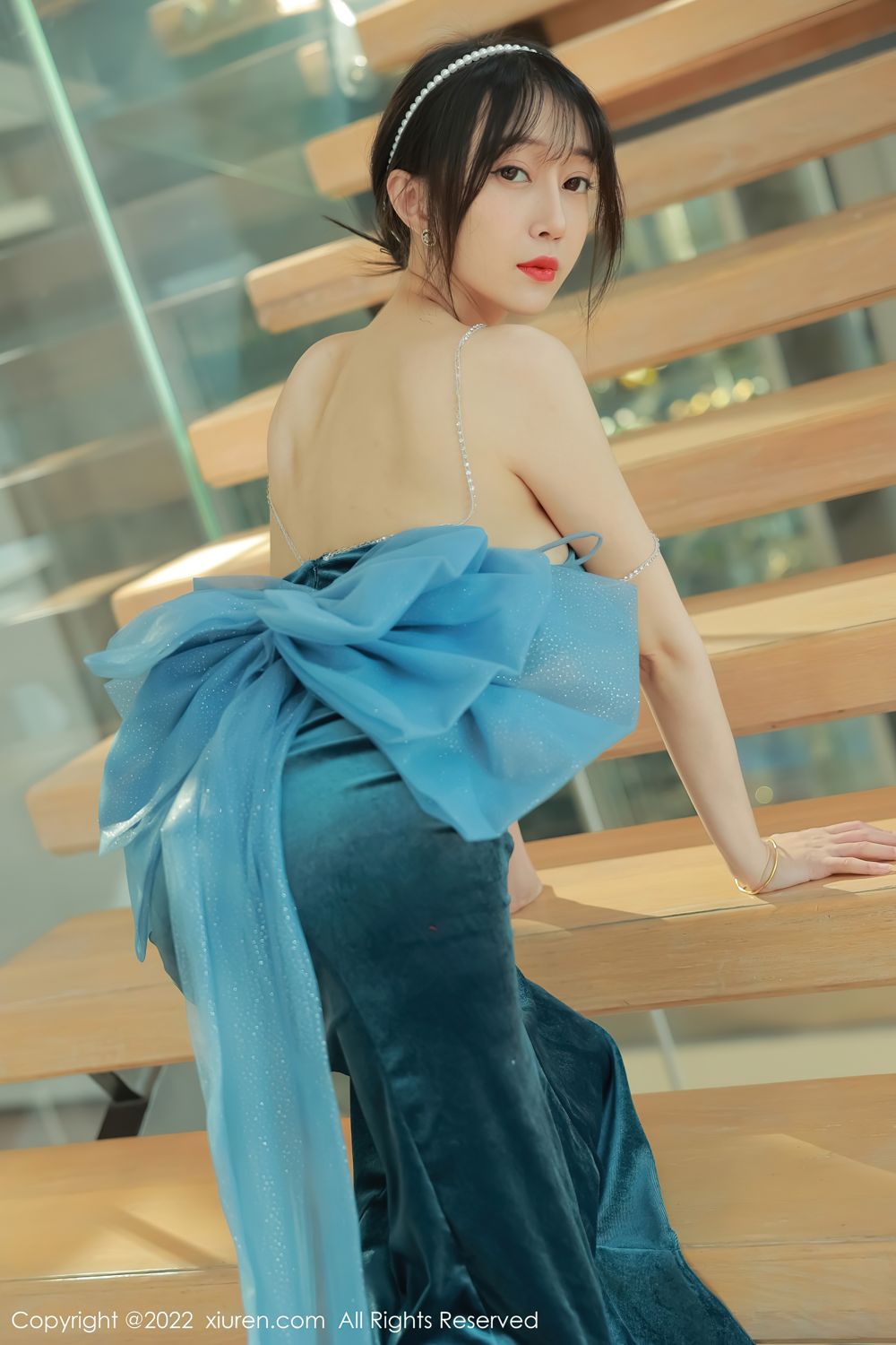 《秀人网 玥儿玥(Yue Er Yue) 性感写真 No.5493》第31张，模特玥儿玥(Yue Er Yue)，秀人网，性感主题，全套59张