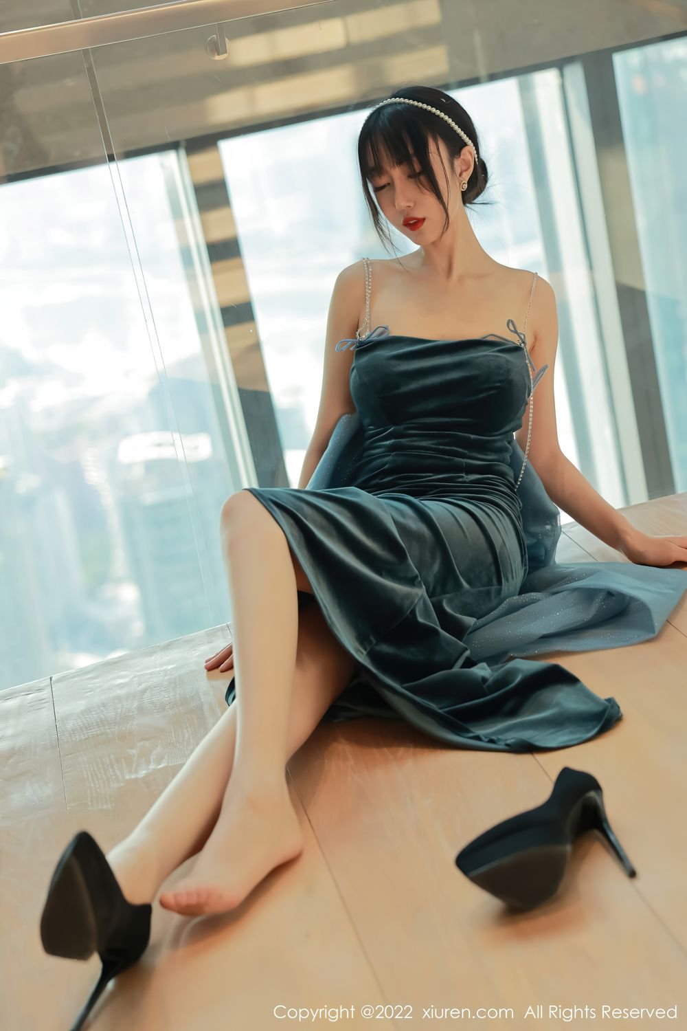 《秀人网 玥儿玥(Yue Er Yue) 性感写真 No.5493》第39张,模特玥儿玥(Yue Er Yue),秀人网,性感主题,全套59张