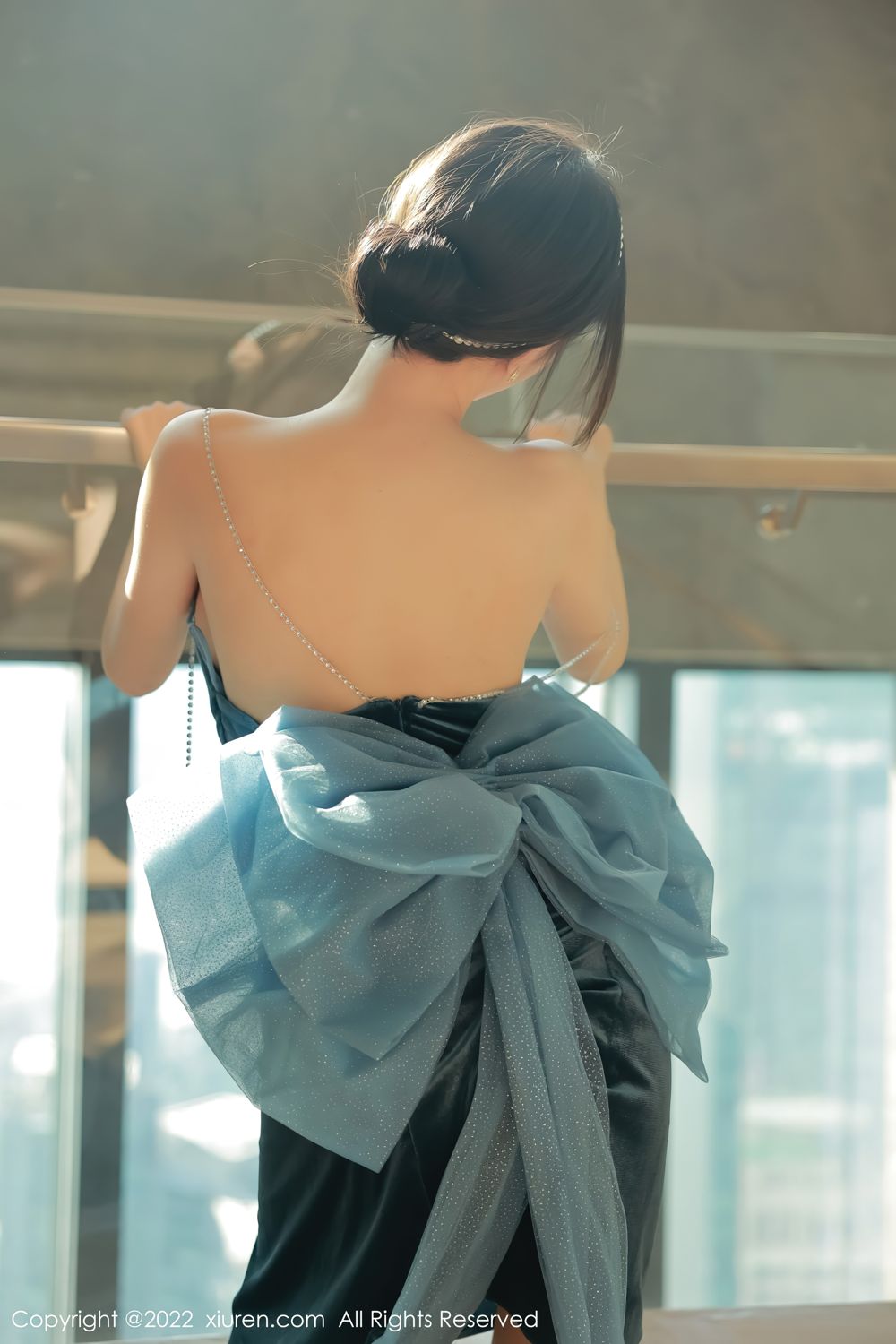 《秀人网 玥儿玥(Yue Er Yue) 性感写真 No.5493》第48张,模特玥儿玥(Yue Er Yue),秀人网,性感主题,全套59张