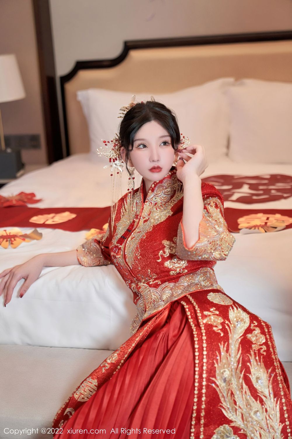 《秀人网 周于希dummy(Dummy Zhou) 高清写真 No.5675》第23张，模特周于希dummy(Dummy Zhou)，秀人网，全套77张