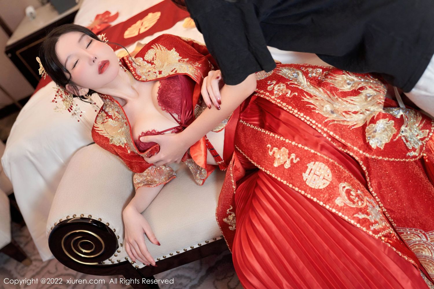 《秀人网 周于希dummy(Dummy Zhou) 高清写真 No.5675》第34张,模特周于希dummy(Dummy Zhou),秀人网,全套77张