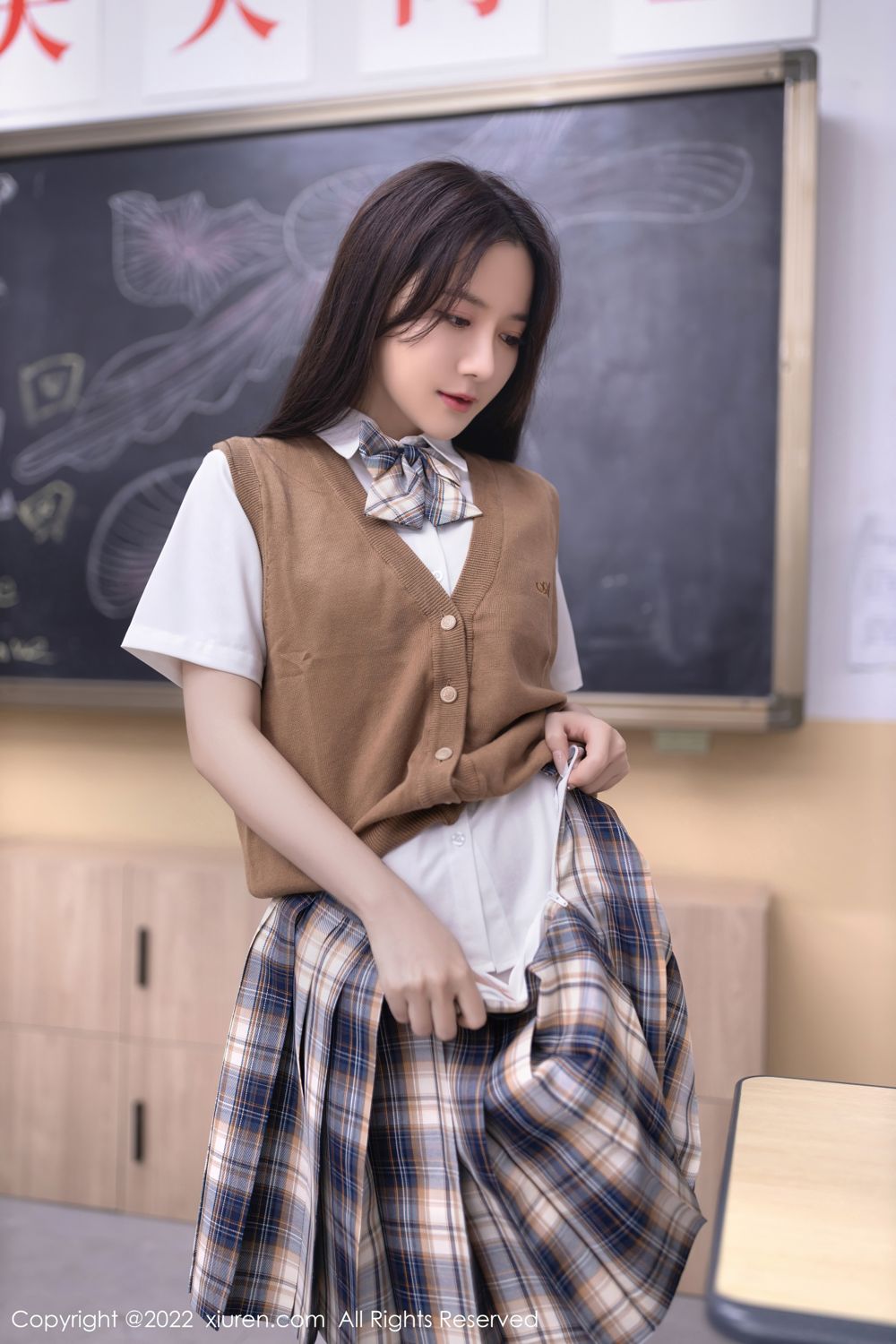 《秀人网 鱼子酱fish(Yu Zi Jiang Fish) 高清写真 No.5673》第11张，模特鱼子酱fish(Yu Zi Jiang Fish)，秀人网，全套69张