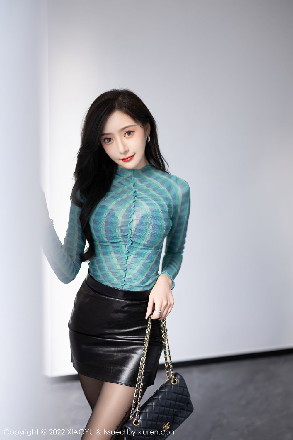 《语画界 王馨瑶(Yanni) 制服写真 VOL.878》第17张,模特王馨瑶(Yanni),语画界,制服主题,全套87张