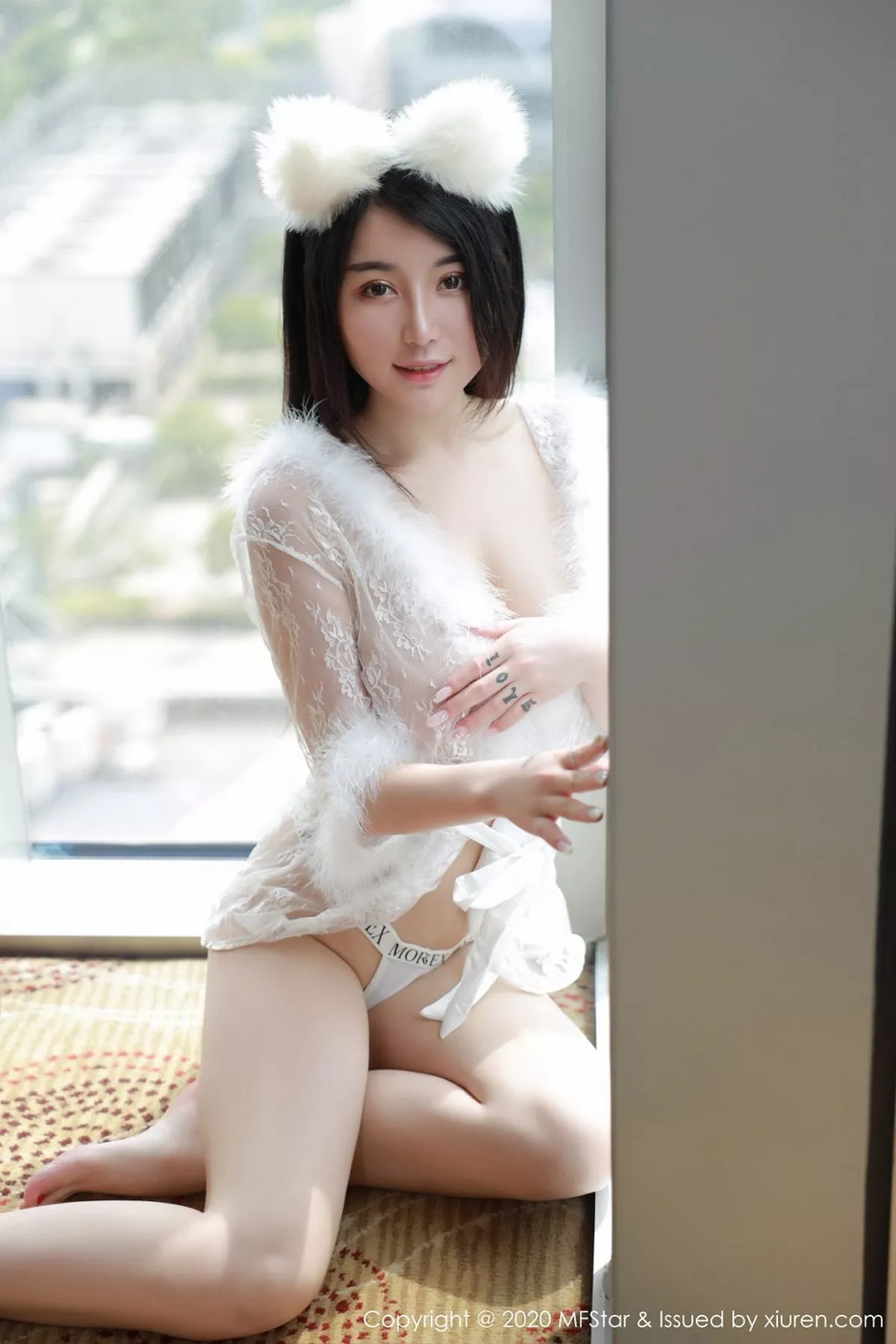 《MFStar模范学院 美七 高清写真 第353期》第4张，模特美七，mfstar，全套45张