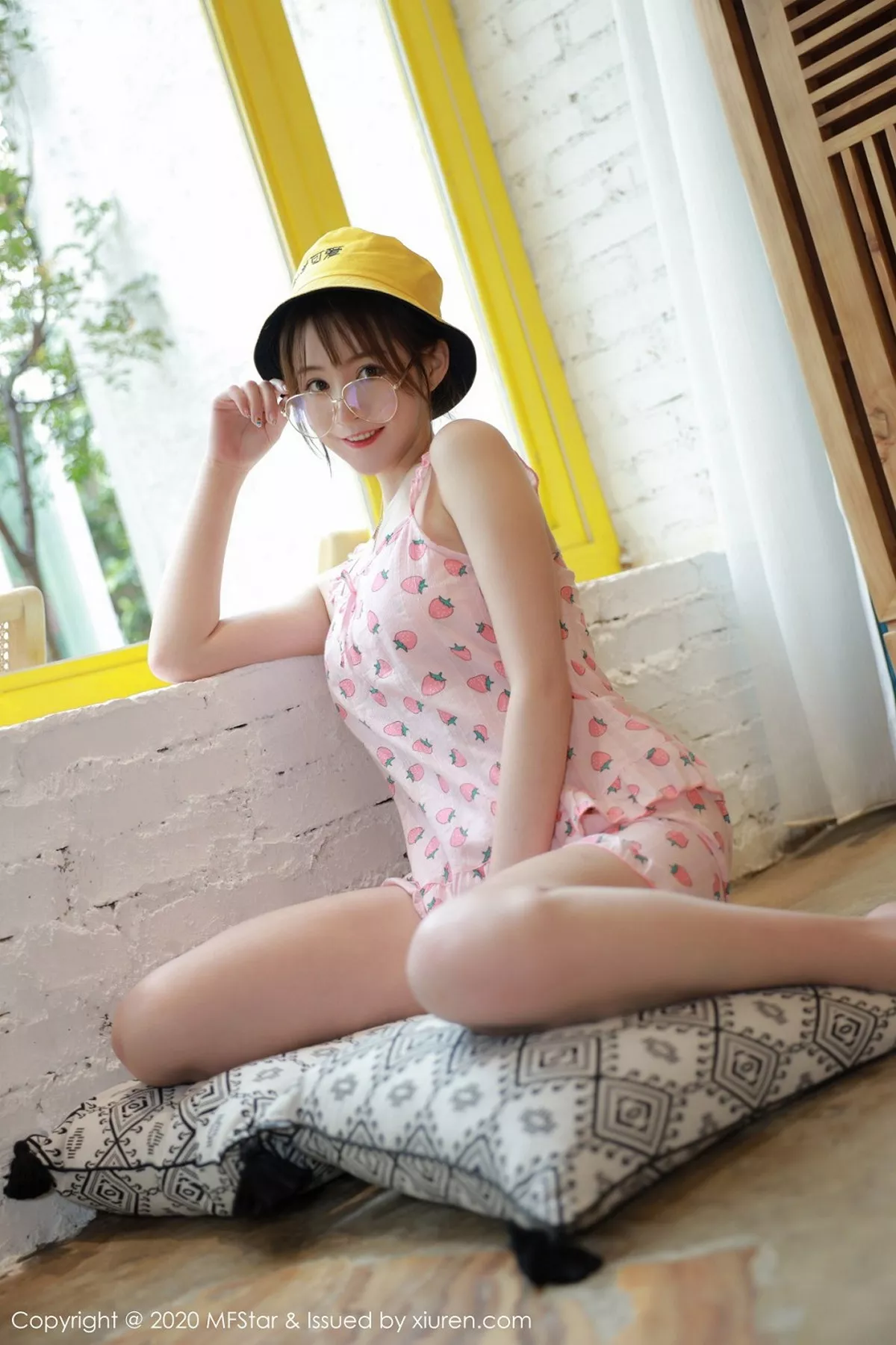 《MFStar模范学院 yoo优优 高清写真 第349期》第32张，模特yoo优优，mfstar，全套50张