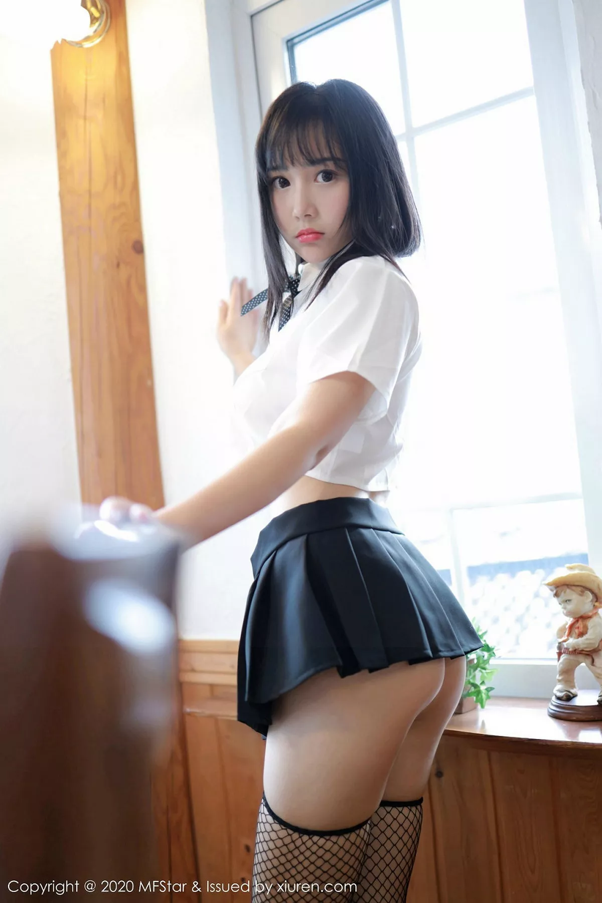 《MFStar模范学院 徐微微 高清写真 第255期》第3张，模特徐微微，mfstar，全套52张