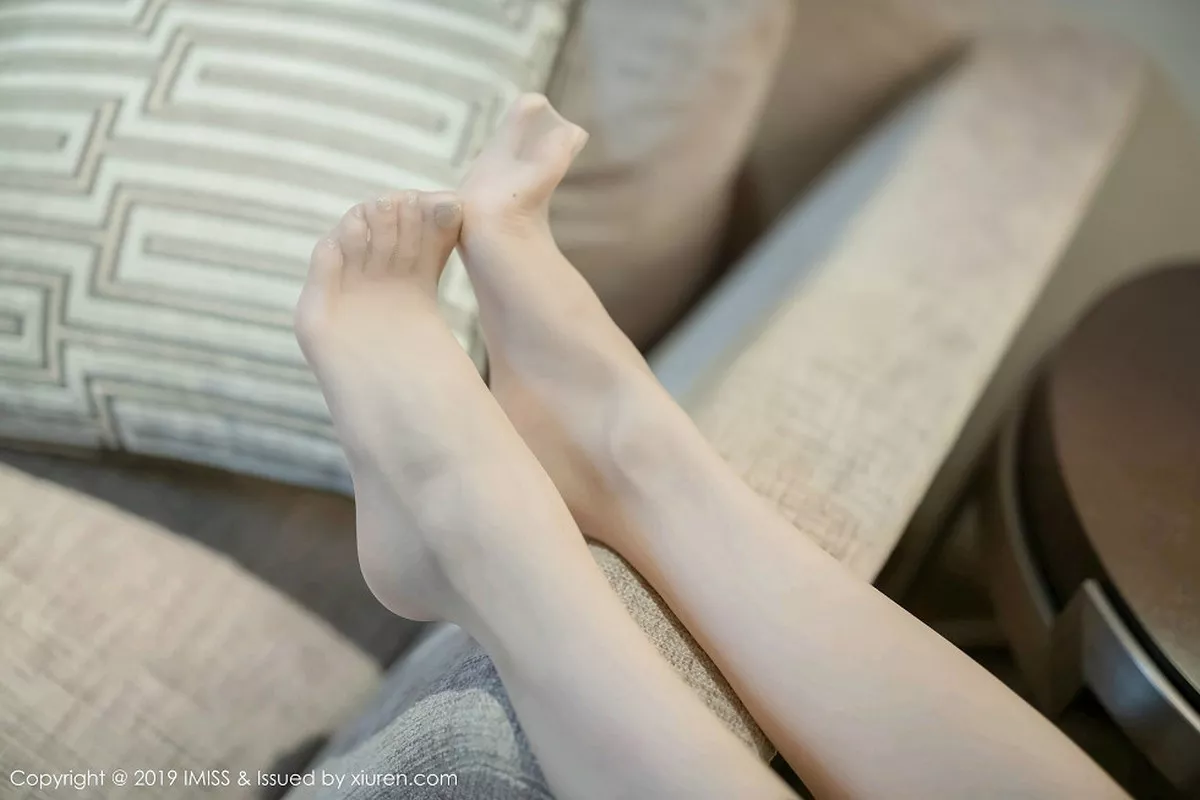 《爱蜜社 许诺 高清写真 第410期》第62张，模特许诺，爱蜜社，全套72张