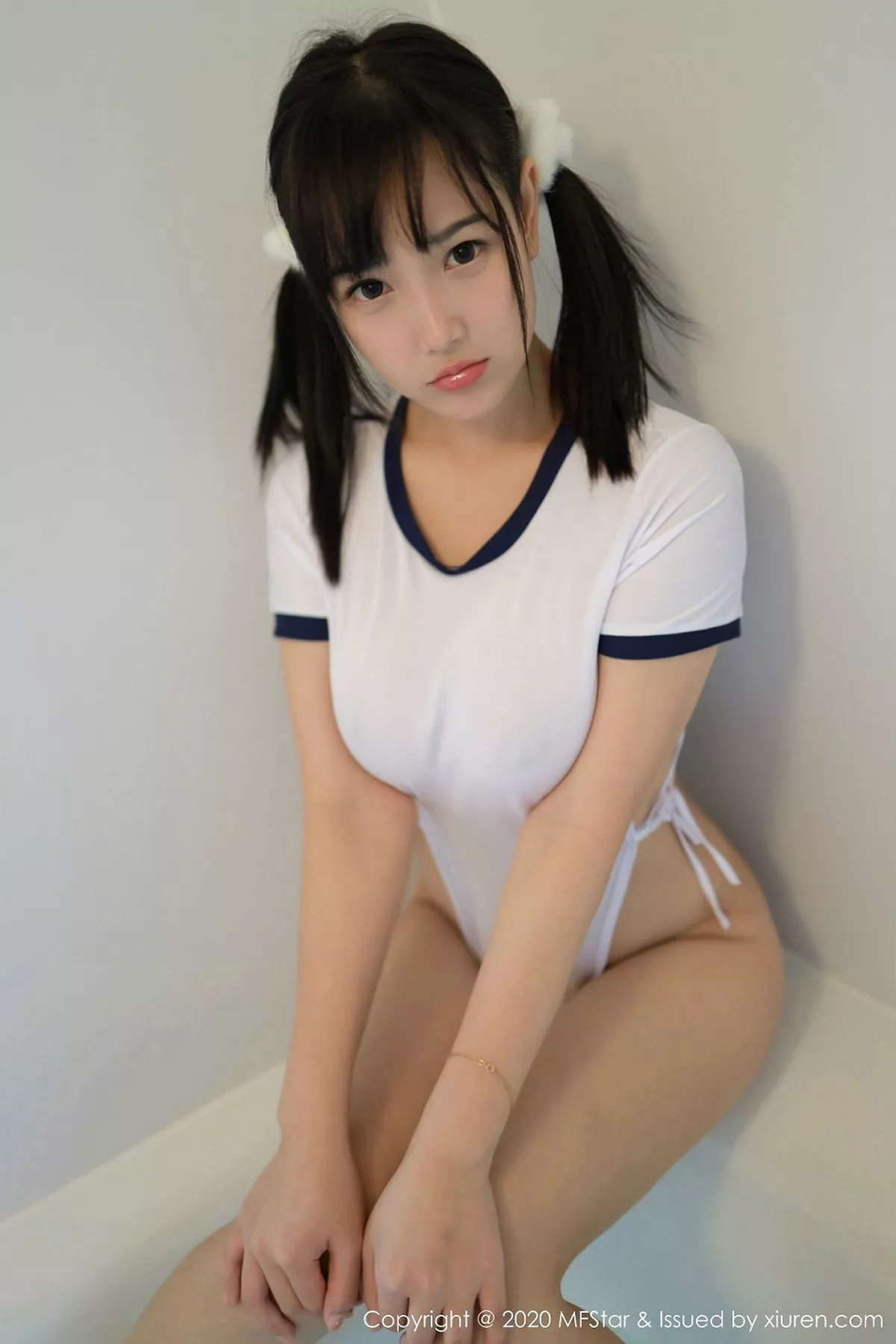 《MFStar模范学院 徐微微 高清写真 第250期》第17张,模特徐微微,mfstar,全套54张