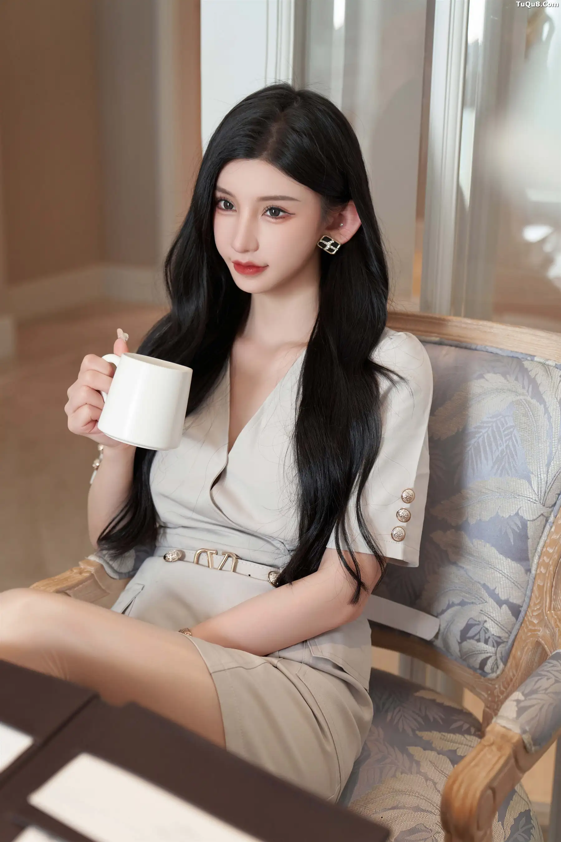 《秀人网 周于希 高清写真》第1张，模特周于希，秀人网，全套100张