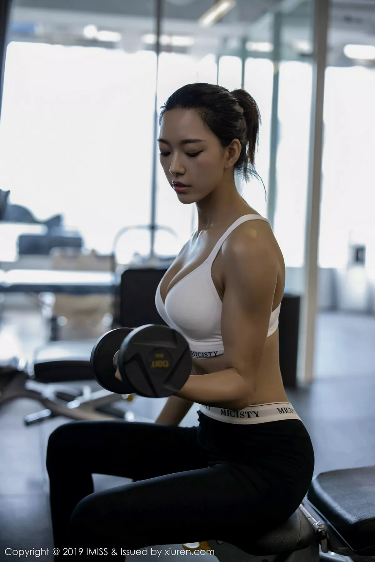 《爱蜜社 嫣儿 高清写真 第396期》第5张,模特嫣儿,爱蜜社,全套45张