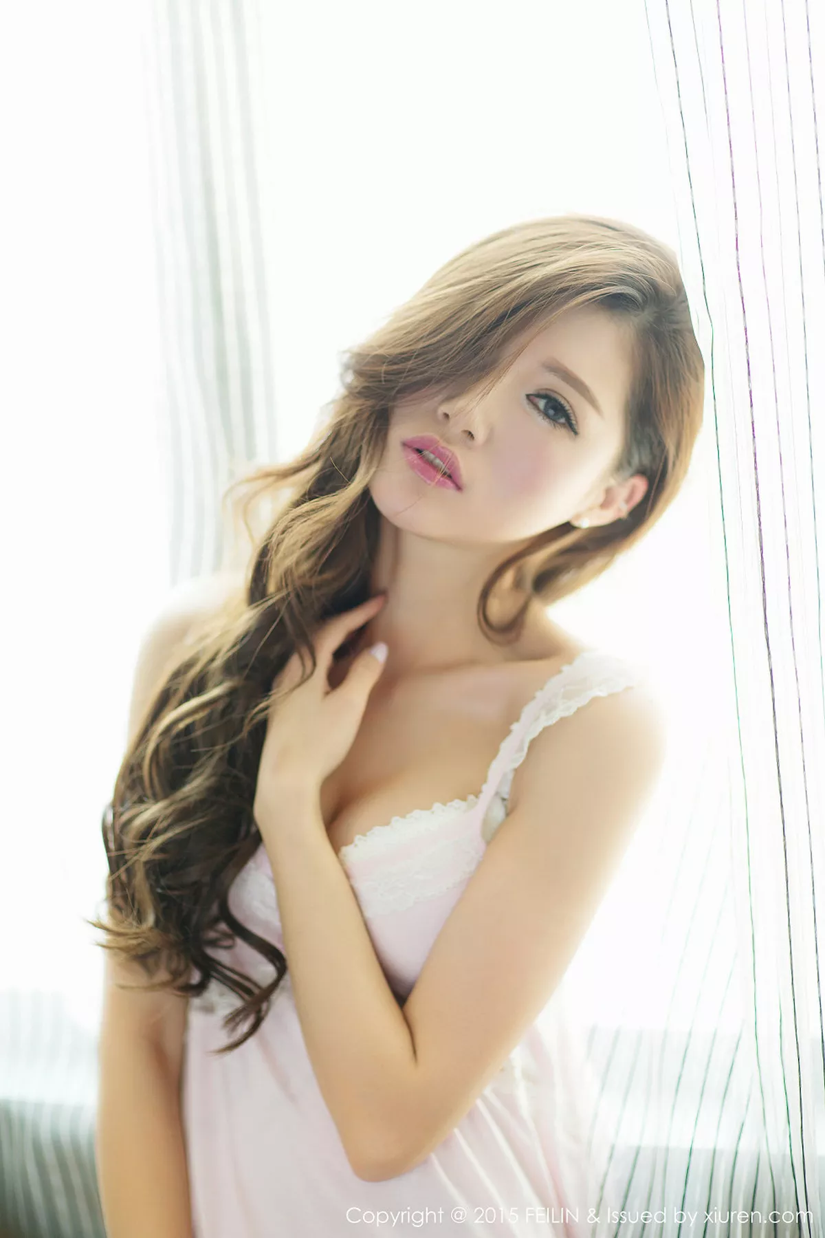 《FeiLin嗲囡囡 奶茶-Emily 嗲囡囡写真 第001期》第3张，模特奶茶-Emily，feilin，嗲囡囡主题，全套49张