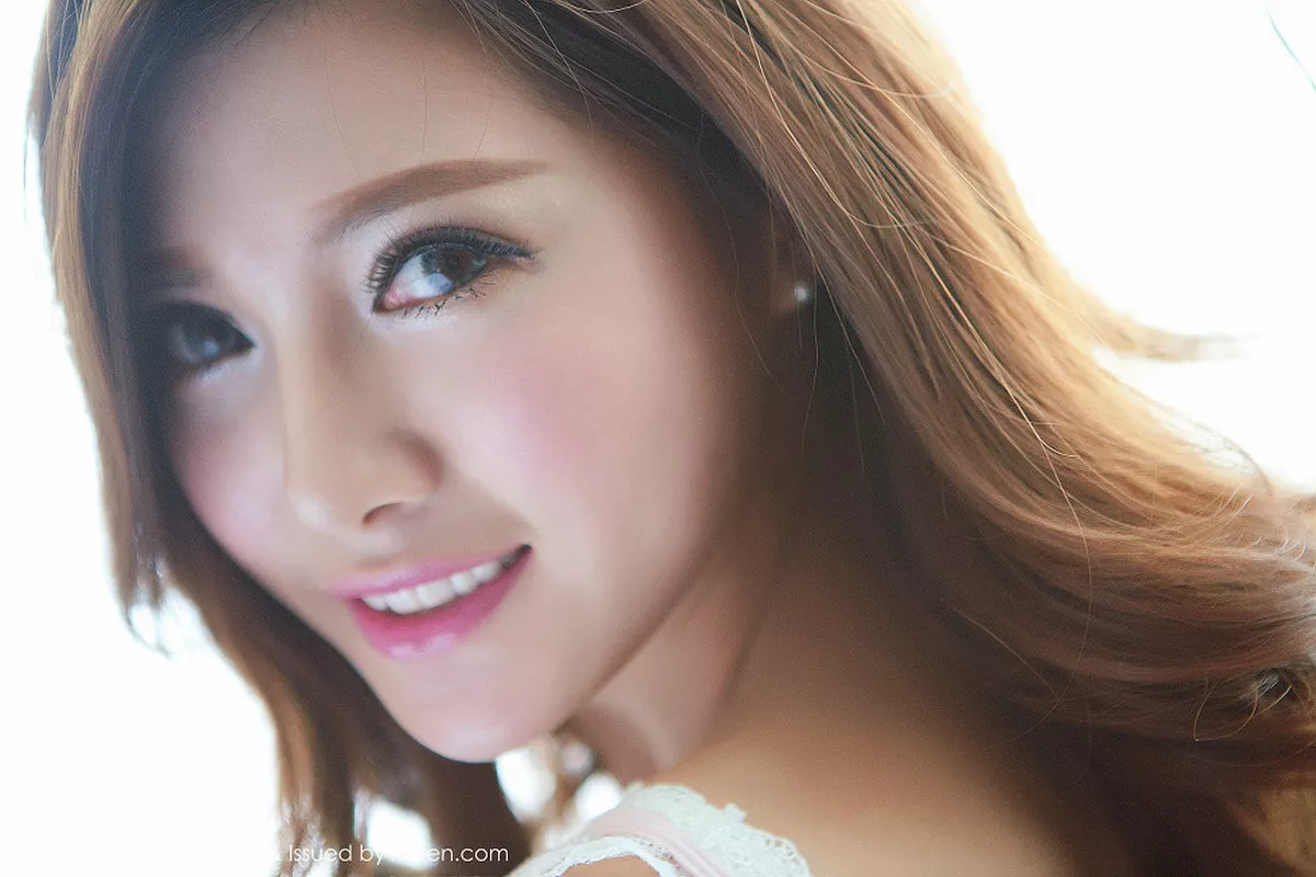 《FeiLin嗲囡囡 奶茶-Emily 嗲囡囡写真 第001期》第23张，模特奶茶-Emily，feilin，嗲囡囡主题，全套49张