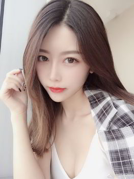 夏诗诗(夏诗雯)
